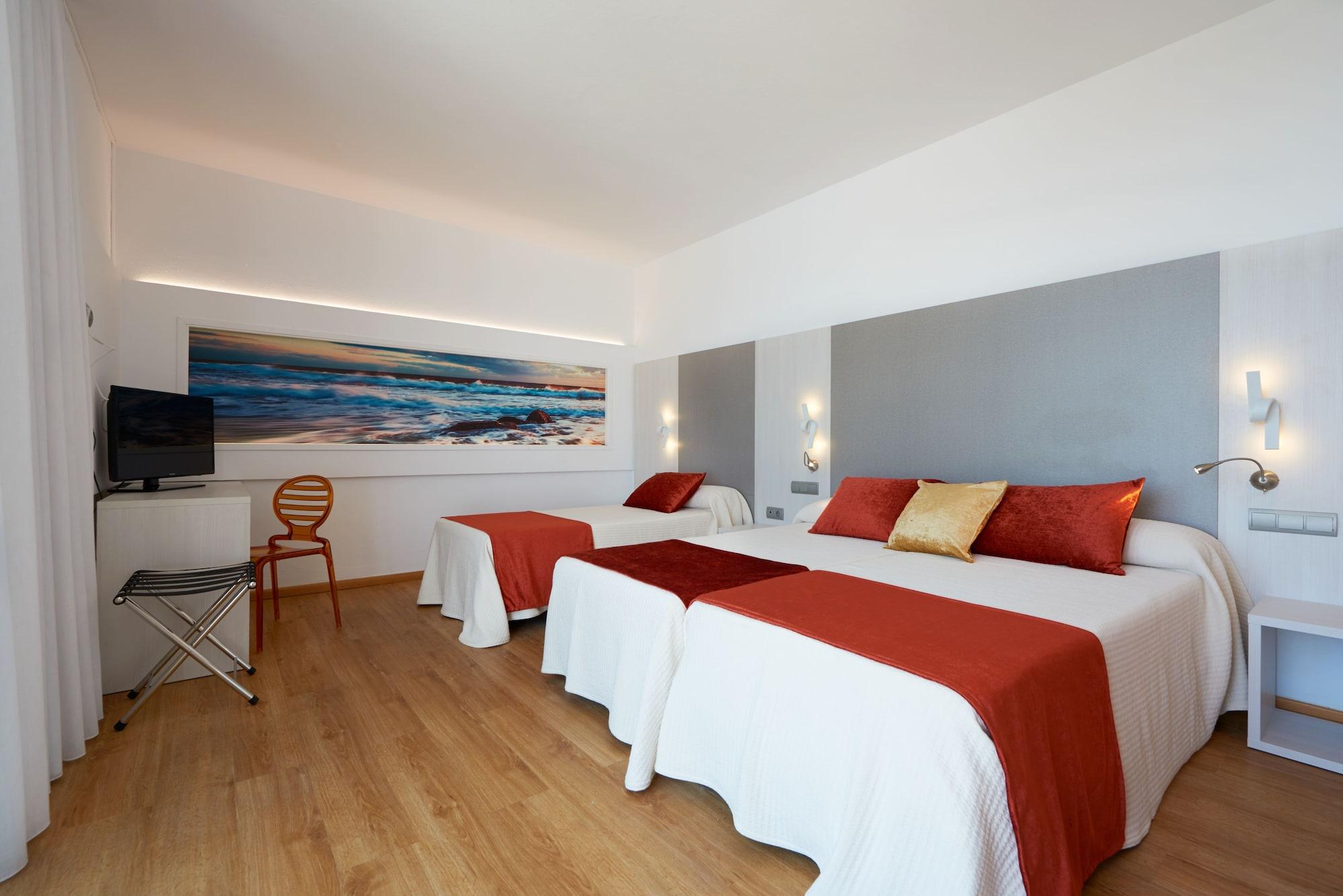 Hotel Abrat Sant Antoni de Portmany Dış mekan fotoğraf